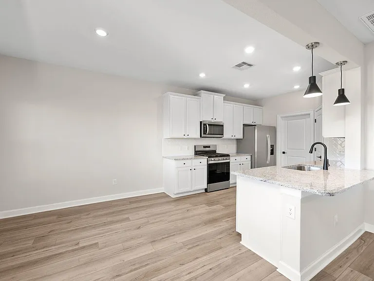 3004 Seaside Cove Ct — Photo 6