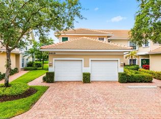 5615 Sherborn Dr APT 201, Naples, FL 34110