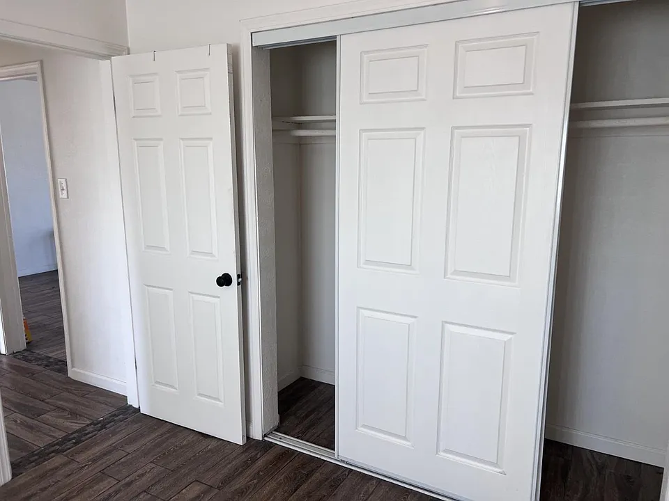 Unit Photo