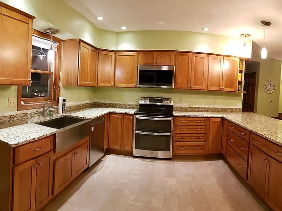 XL peninsula..seating 5