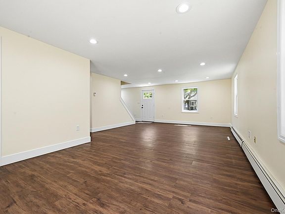 5th image of 27 Lindner Place