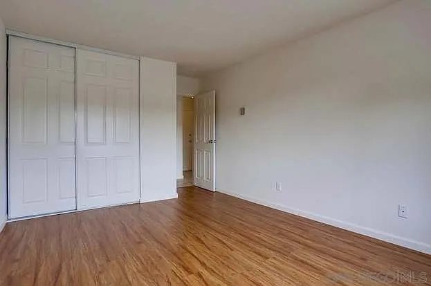 1645 Emerald St #1L — Photo 14
