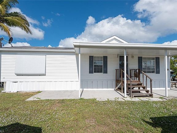 3rd image of 4874 Sandpiper Dr