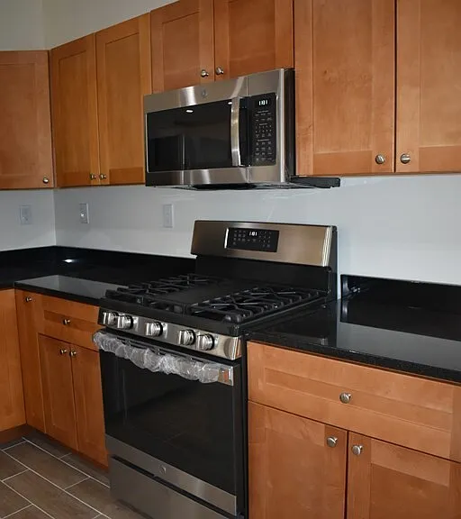 16 Glenville Ave #2 — Photo 7