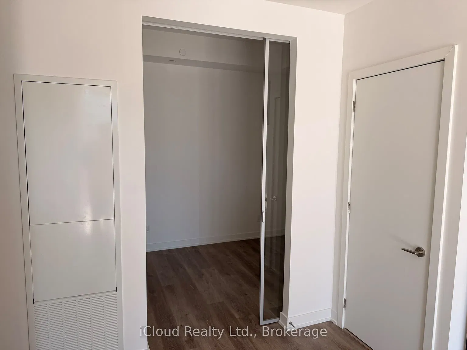 2 bed, $2,399 — Photo 2