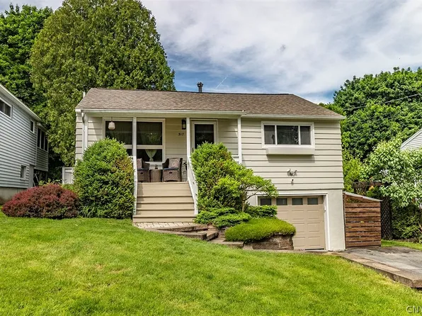 517 Cleveland Blvd, Fayetteville, NY 13066