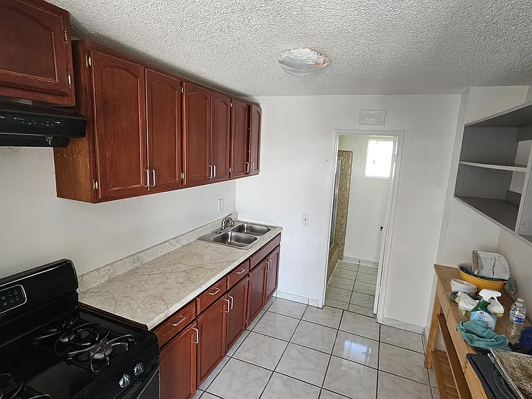 832 Adelita St — Photo 20