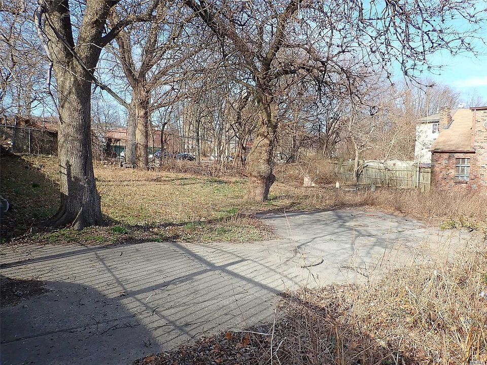 2nd image of 3310 Boller Ave