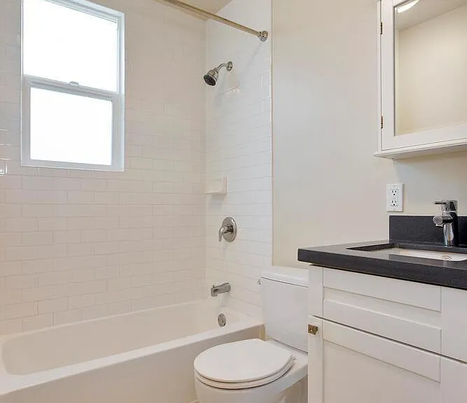 1525 Spruce St #38 — Photo 7