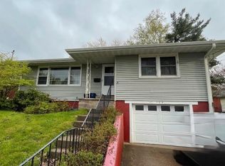 729 W Kaye Ave, Marquette, MI 49855