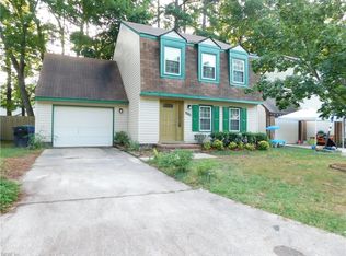 1557 Hummingbird Ln, Virginia Beach, VA 23454