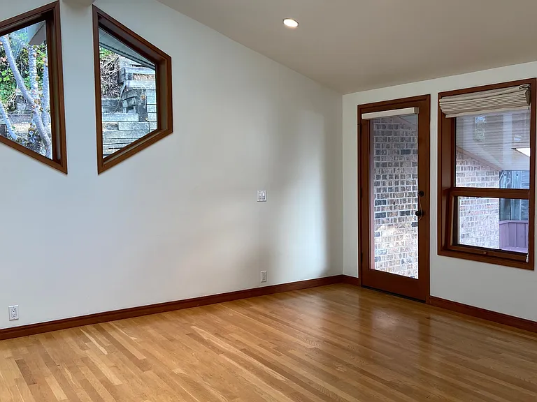 8279 W Mercer Way — Photo 9
