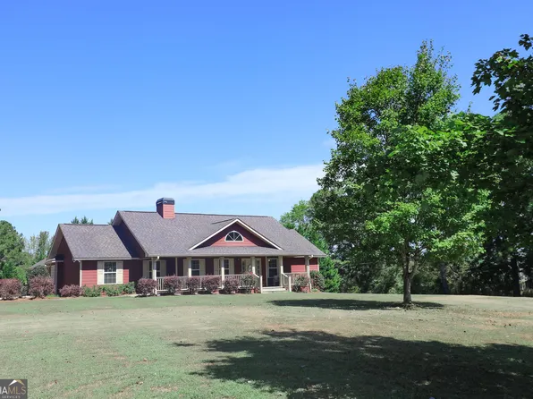 1029 Fischer Rd, Sharpsburg, GA 30277