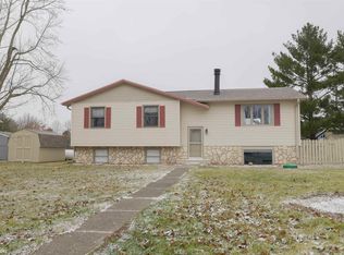 2523 Rocky Ln, New London, IA 52645