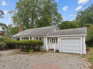 34 Ocean House Rd, Cape Elizabeth, ME 04107