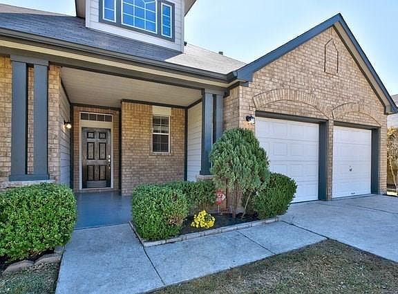 3rd image of 377 Sweet Gum Dr
