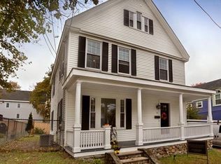 2 Cedar St, Amesbury, MA 01913
