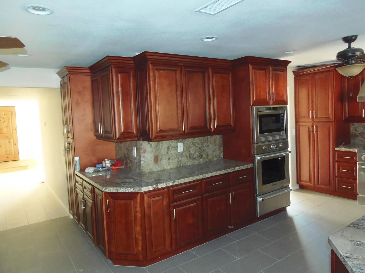 4 bed, 2800 sqft, $3,700 — Photo 4