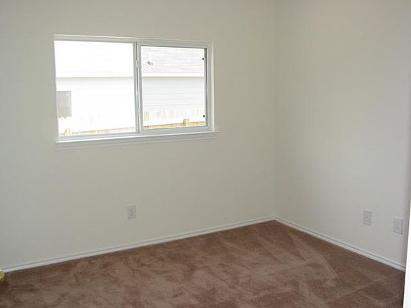 4th image of 2844 Seascape Ln