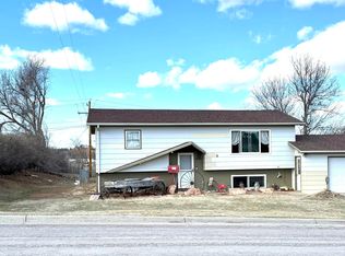 2208 Canton Ave, Hot Springs, SD 57747