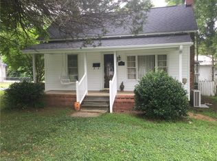 122 Sunset Dr, Randleman, NC 27317