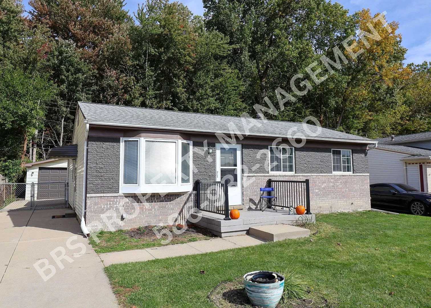 Completely remodeled 3 bedroom ranch home in Harrison Township for Rent — Photo 2