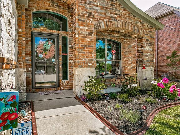 3rd image of 3204 Outlook Ct
