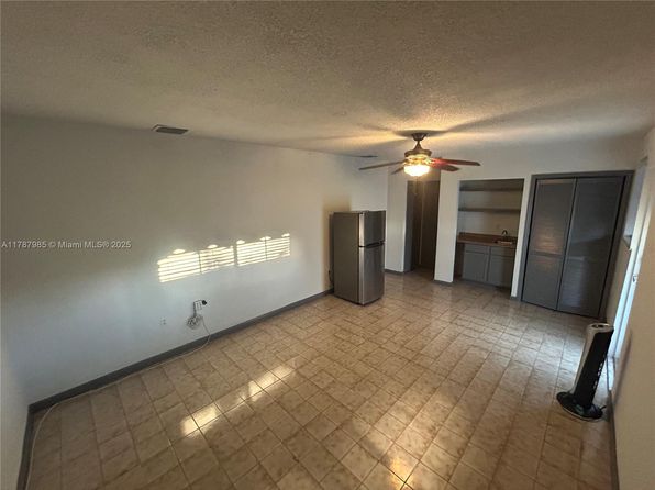 5530 W 12th Ln #1