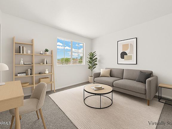 3rd image of 11841 W PARADISE Drive