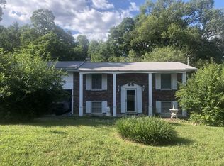 116 N Seneca Rd, Oak Ridge, TN 37830
