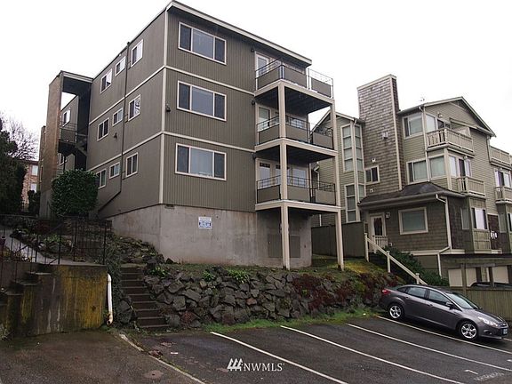 2nd image of 2821 14th Ave W APT 2