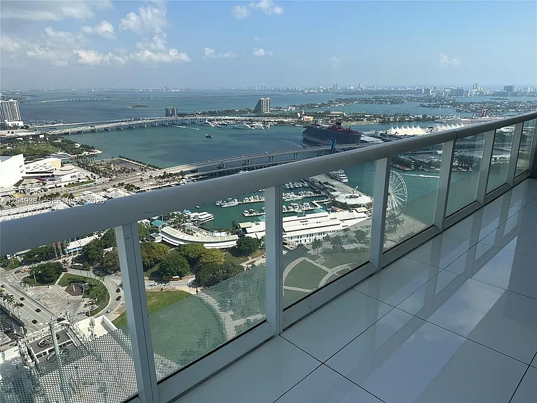 50 Biscayne Blvd #5001 — Photo 9