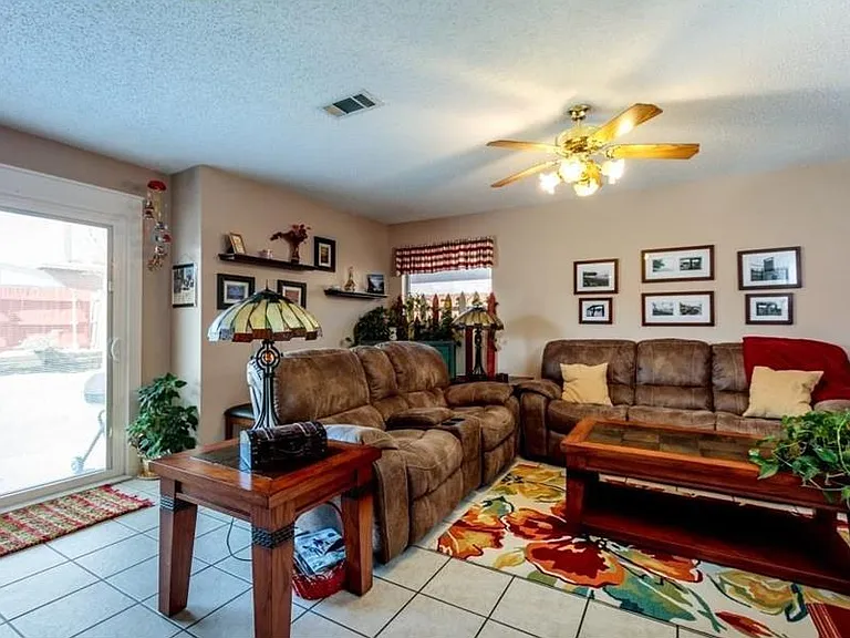 8721 Limestone Dr — Photo 12