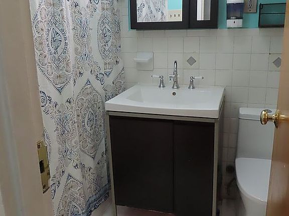 3rd image of 290 E 2nd St APT 2D