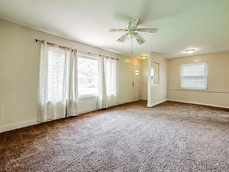 1147 E Brockton Ave — Photo 11