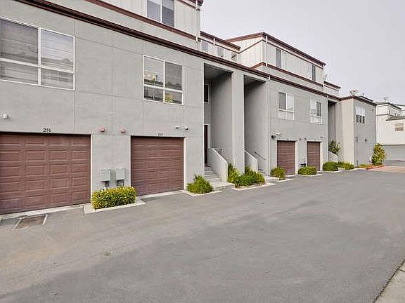 2nd image of 260 Heinlen Ct