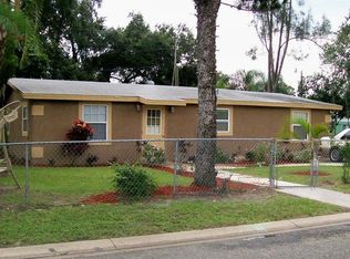 2504 8th Ave E, Bradenton, FL 34208