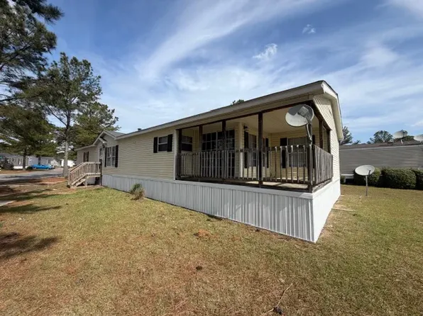 3101 Amberjack Rd #141, Fayetteville, NC 28306