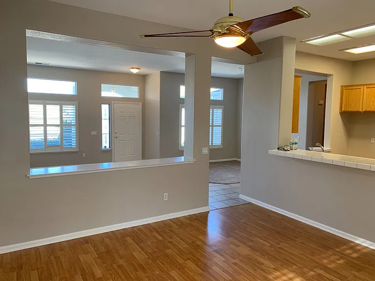 1600 Jubilee Dr — Photo 3