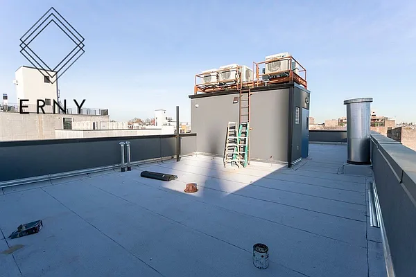 Rented by ERNY LLC | media 35