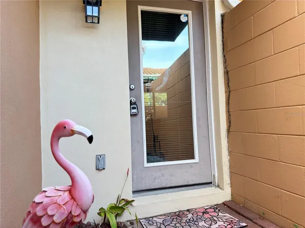 828 Padua Ln, Clearwater, FL 33756