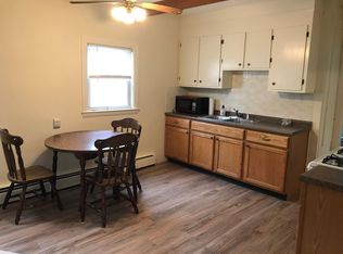 27 Sarah Ave, Lowell, MA 01854