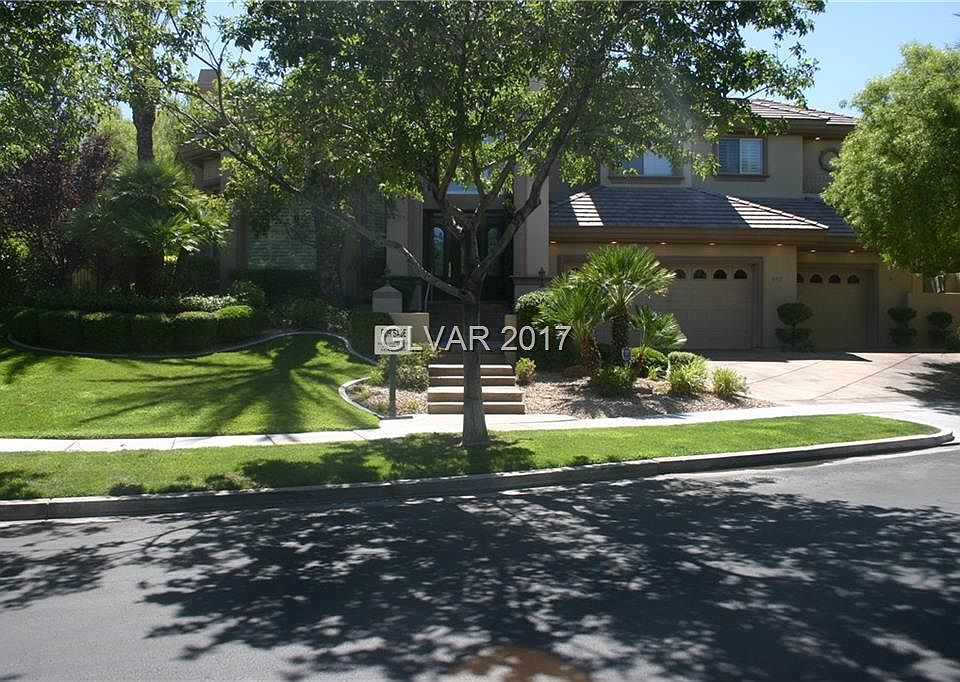 1st image of 813 Canyon Greens Dr