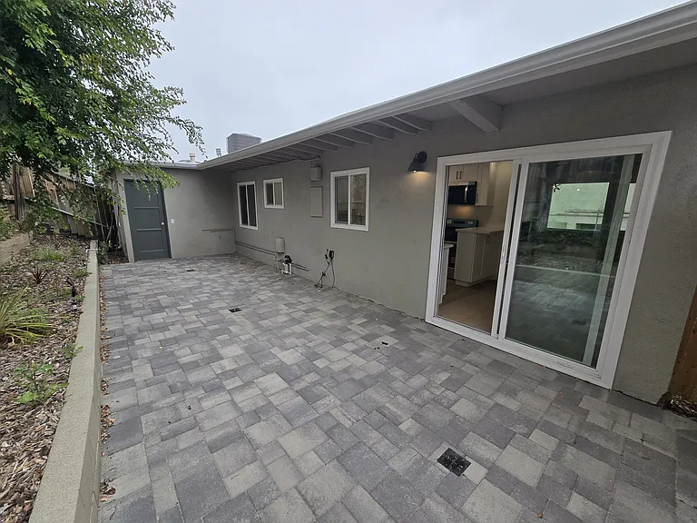 2688 Lake Ave #2690 — Photo 29