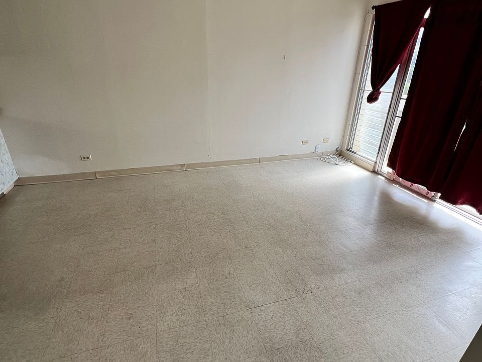 1st image of 1760 Nanea St #305