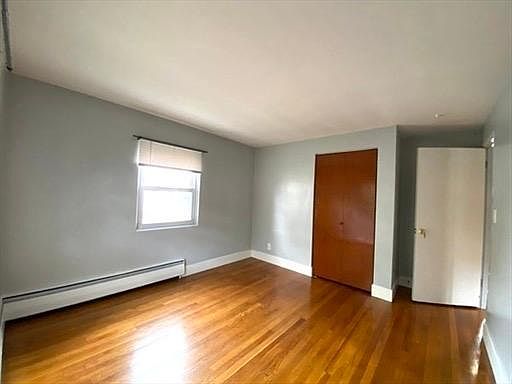 4th image of 246 Quincy Shore Dr #2