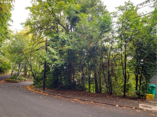 2174 NW Aspen Ave #W, Portland, OR 97210
