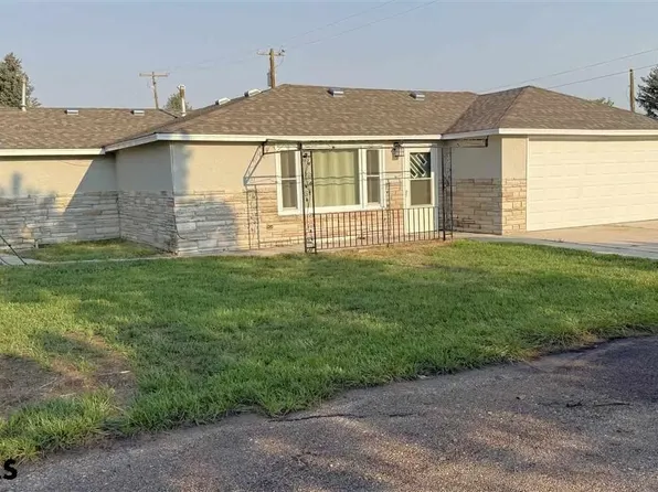 200062 Valley Hi Dr, Gering, NE 69341