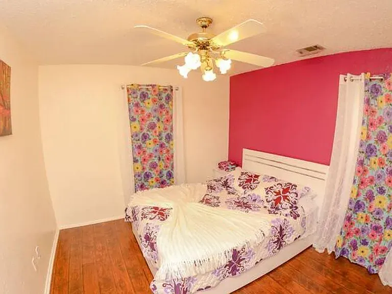 1502 Pikeview Ter — Photo 11