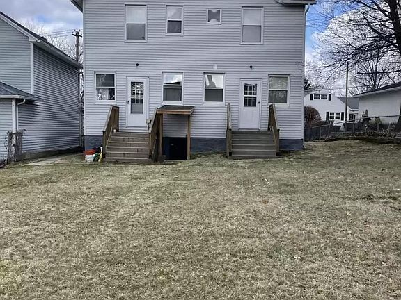 2nd image of 1316 Jefferson Ave #1